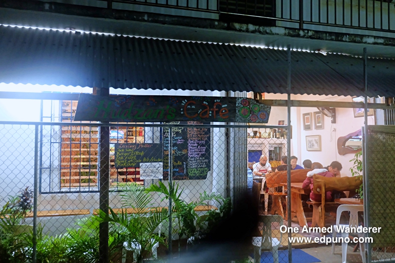 Hudzan's Cafe
